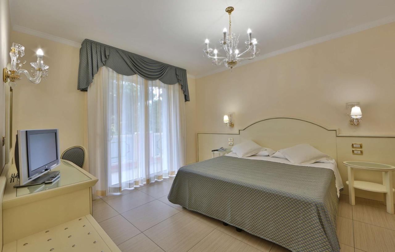 Hotel Globus, Sure Hotel Collection By Best Western Milano Marittima Exteriér fotografie