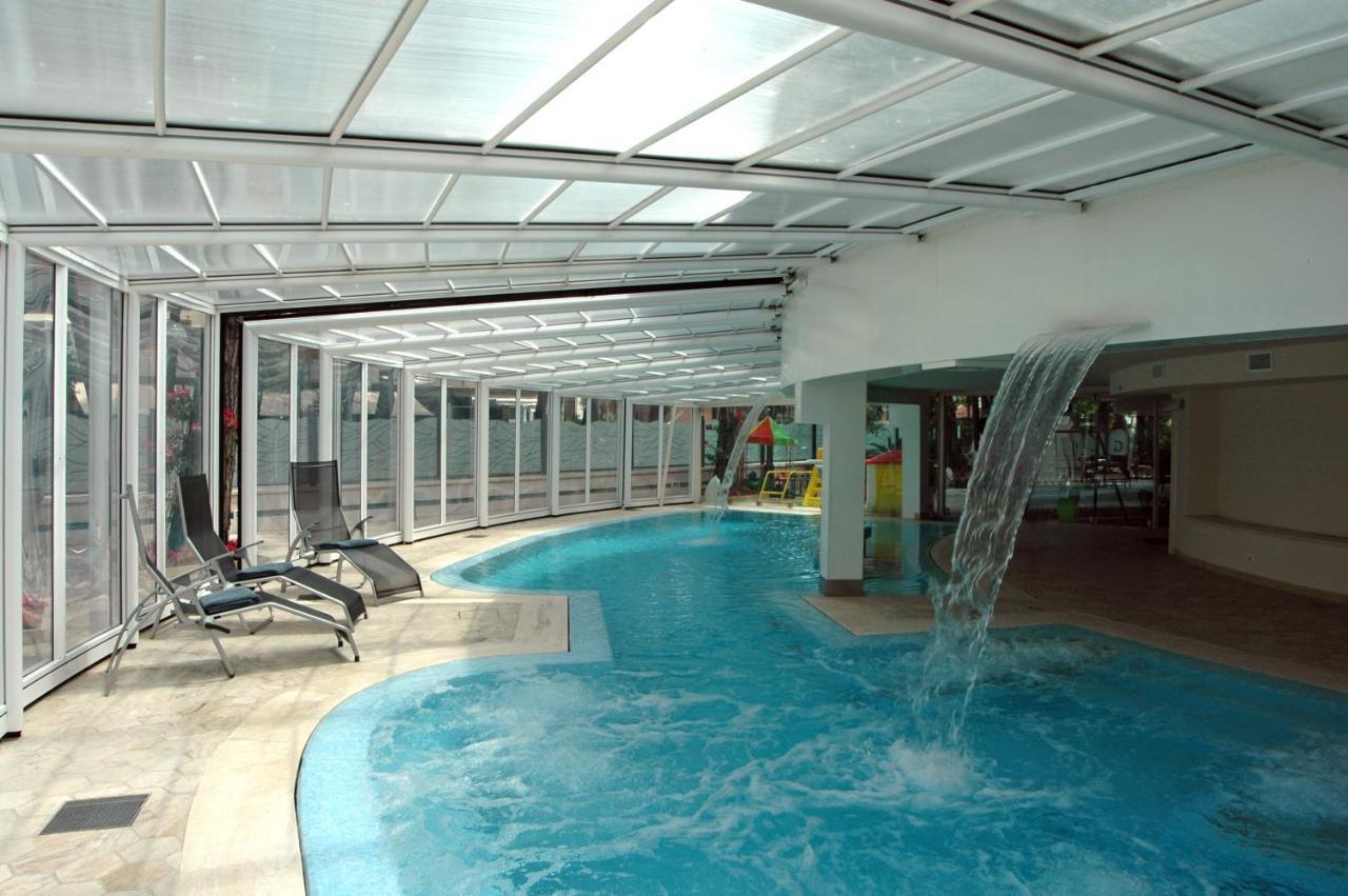 Hotel Globus, Sure Hotel Collection By Best Western Milano Marittima Exteriér fotografie