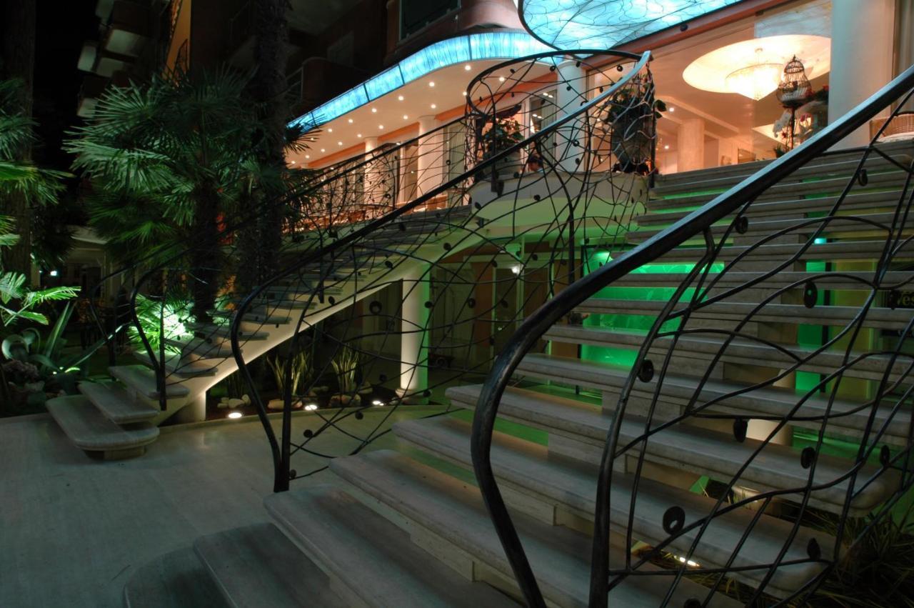 Hotel Globus, Sure Hotel Collection By Best Western Milano Marittima Exteriér fotografie