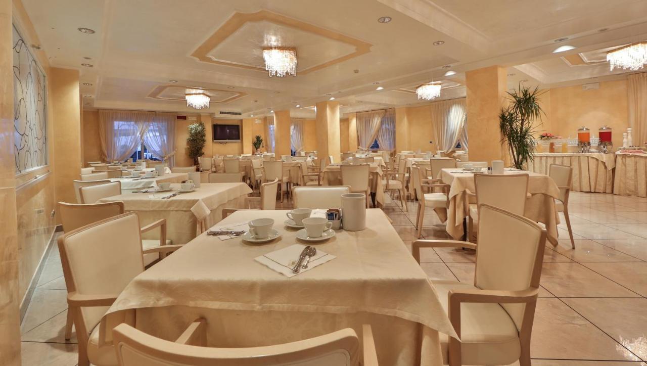 Hotel Globus, Sure Hotel Collection By Best Western Milano Marittima Exteriér fotografie